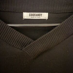 Coofandy Men's Black V-Neck Sweater - Large